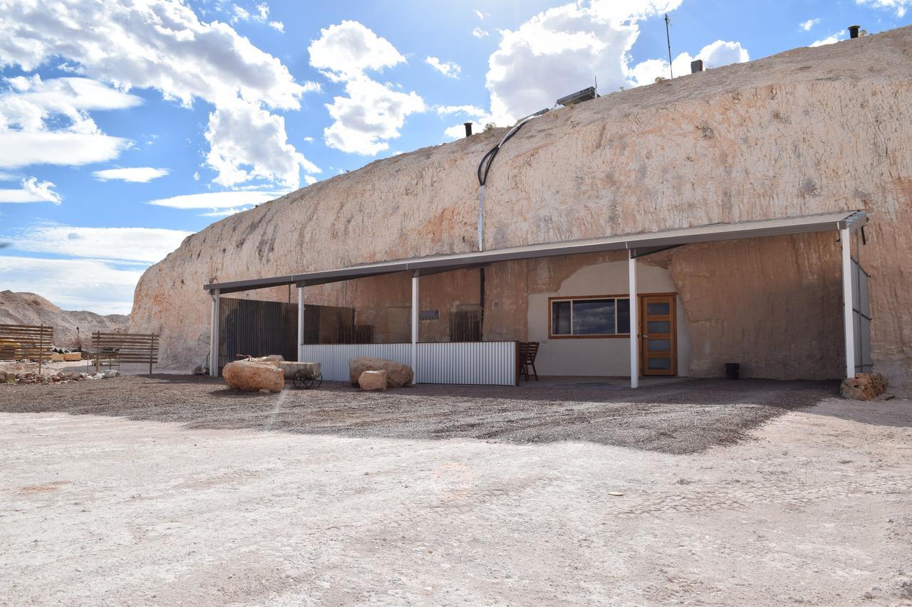 Dug Out B&B Coober Pedy Extérieur photo