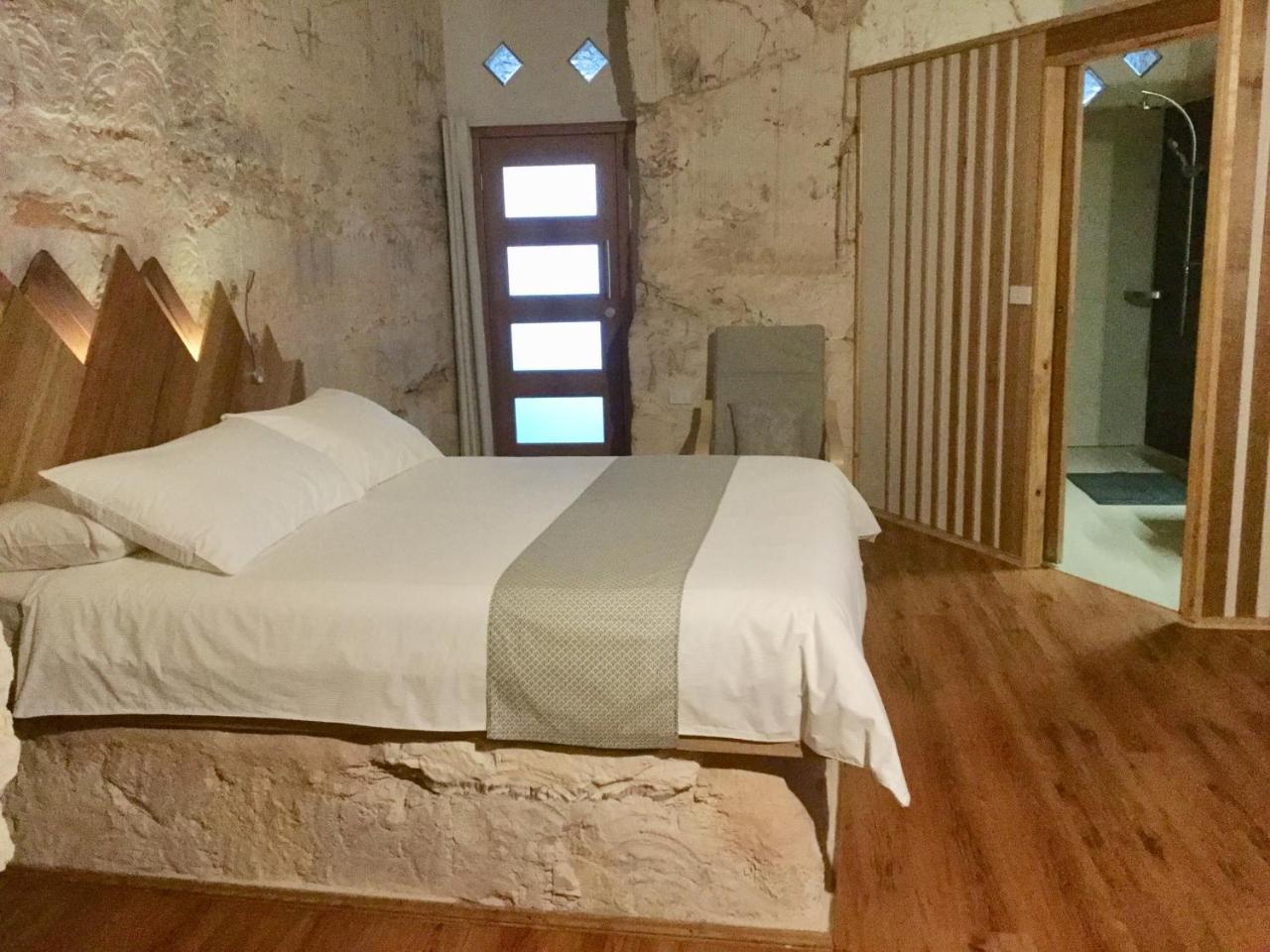 Dug Out B&B Coober Pedy Extérieur photo